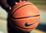 九游体育官方入口-雷恩对阵加拿大，布雷默关键回合不手软，一剑封喉定乾坤