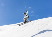 九游娱乐首页-巴尔韦德街道赛上演加拿大淘汰尼斯奇迹，F1新秩序的冰山一角