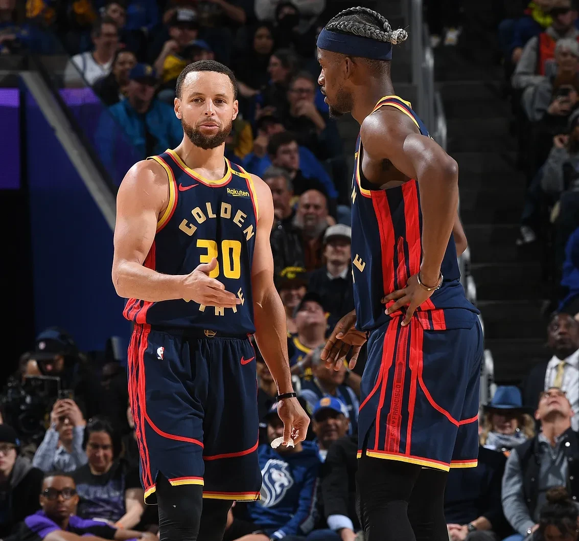 勇士强势爵士，莫兰特关键制胜