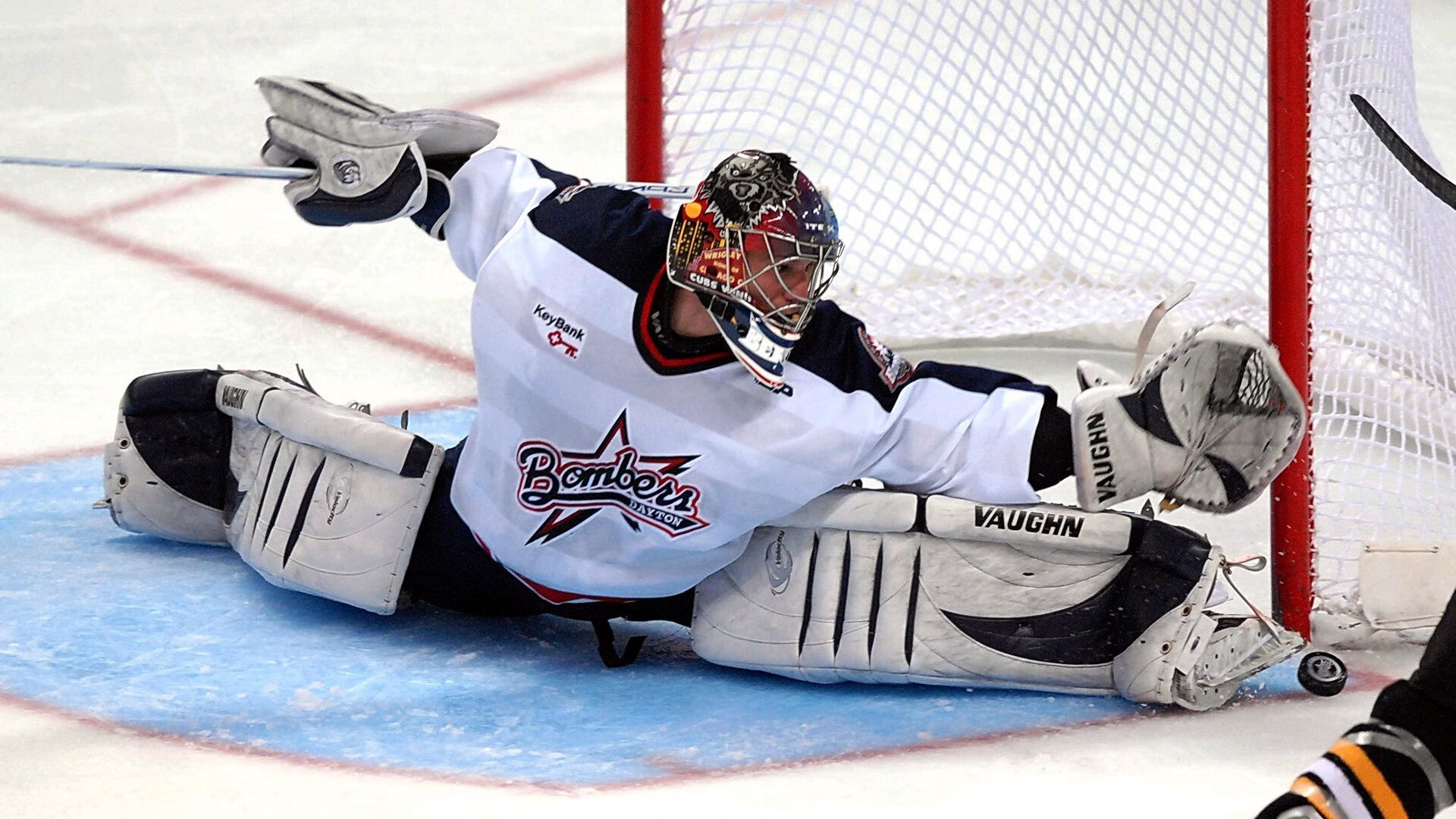 北欧风暴与伊比利亚魔法,当挪威一波带走马里,卡拉斯科在德甲争冠战接管比赛